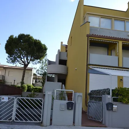 Via Castelfidardo Bilocale Con Terrazza Appartamento *